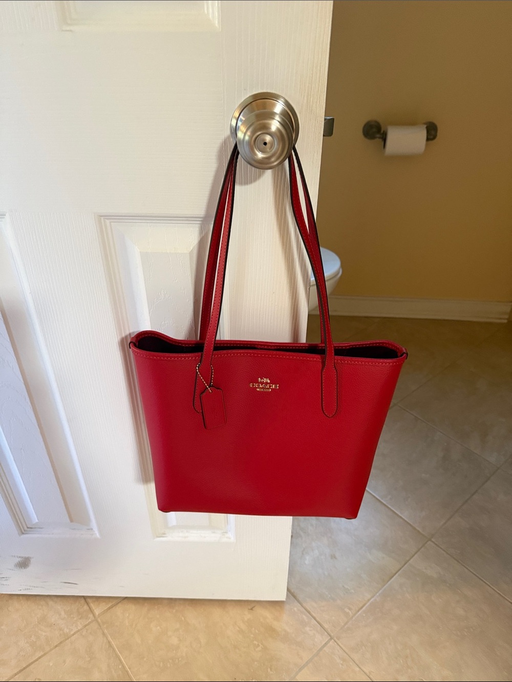 Coach Medium City Tote